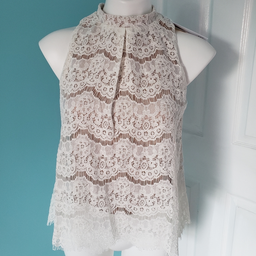 Love Fire Tank Top with Lace Overlay Medium NWT